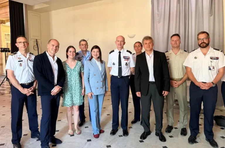«Друге дихання» показали у серці французької військової освіти — École Militaire в Парижі. - Друге Дихання